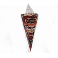 بستنی دورادو با سس شکلات دومینو