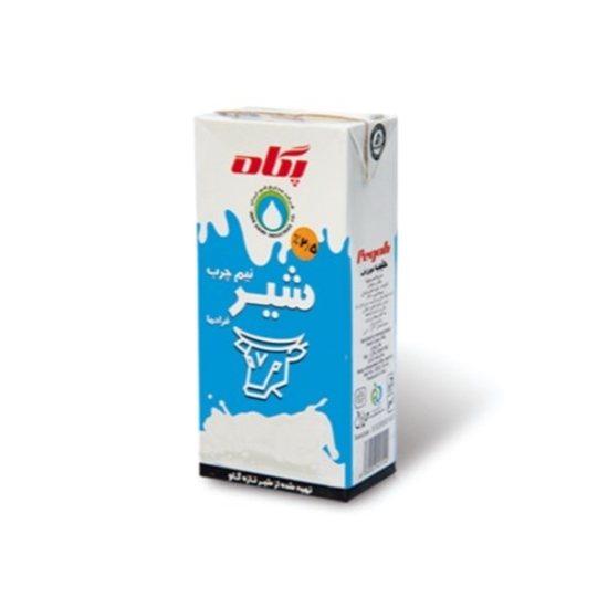 شیر کم چرب استریل پاکتی تتراپک 200 پگاه